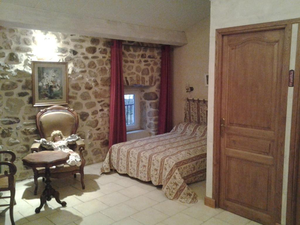 Le Mas De La Musardiere Chambres D Hotes Les Assions Phòng bức ảnh